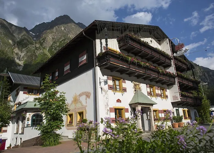 Bei Max - Hotel Garni Kirchenwirt