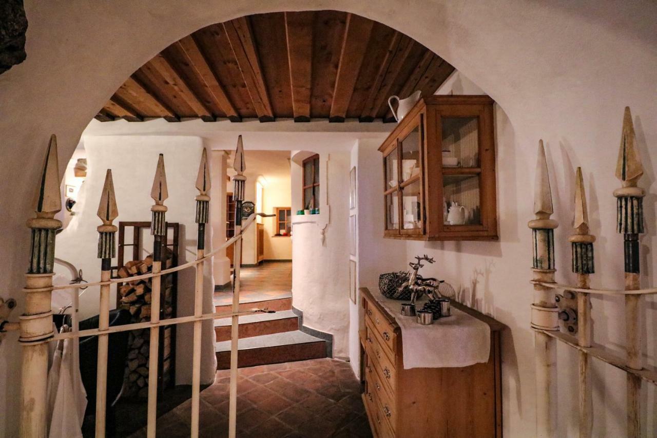 Pensjonat Bei Max - Garni Kirchenwirt St. Leonhard im Pitztal